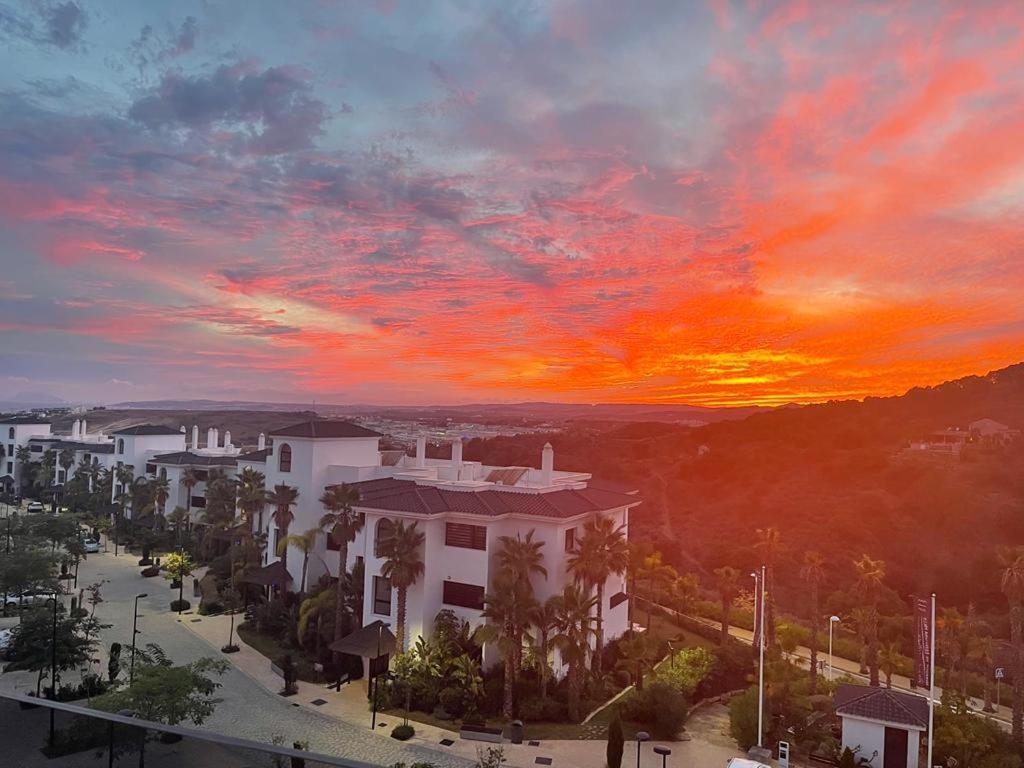 Mirador Estepona Hills Liberdada The View Daire Dış mekan fotoğraf